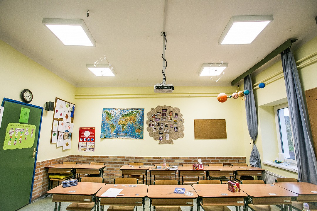 Iskola világítás korszerűsítése